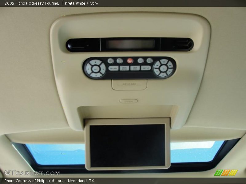 Taffeta White / Ivory 2009 Honda Odyssey Touring