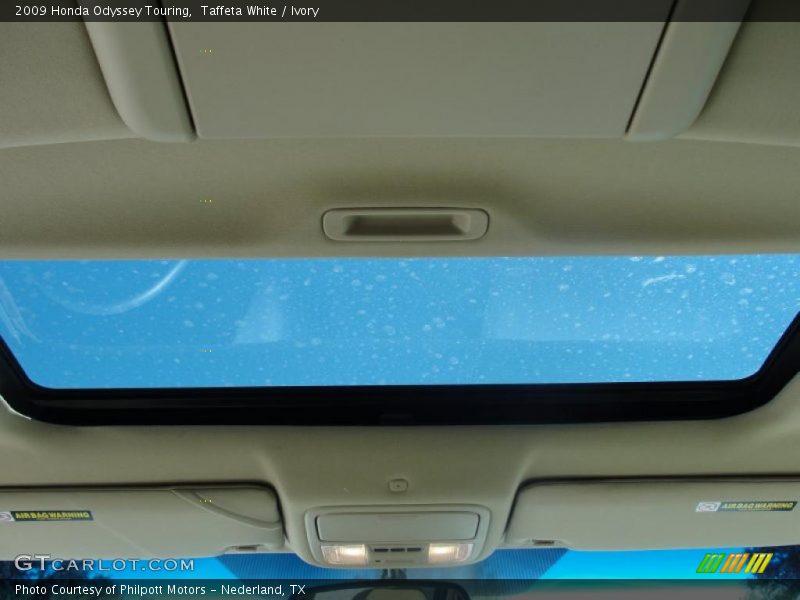 Taffeta White / Ivory 2009 Honda Odyssey Touring