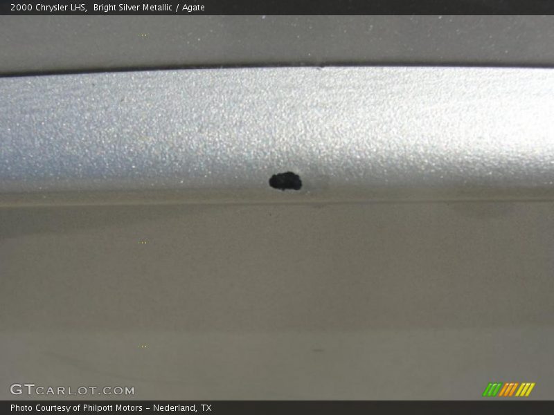 Bright Silver Metallic / Agate 2000 Chrysler LHS