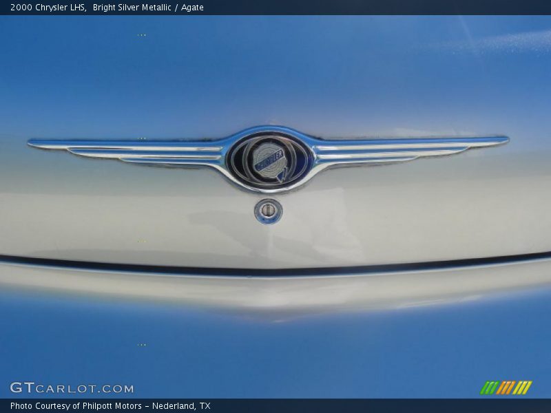 Bright Silver Metallic / Agate 2000 Chrysler LHS