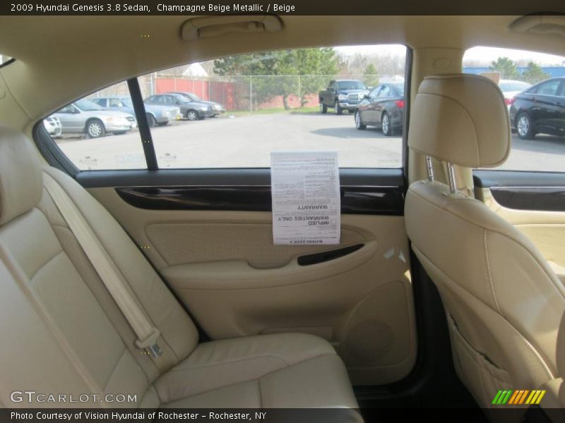  2009 Genesis 3.8 Sedan Beige Interior