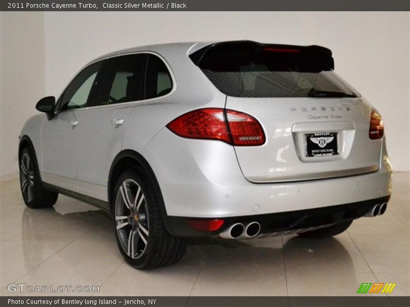Classic Silver Metallic / Black 2011 Porsche Cayenne Turbo