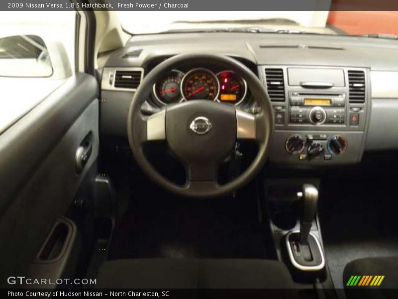 Fresh Powder / Charcoal 2009 Nissan Versa 1.8 S Hatchback