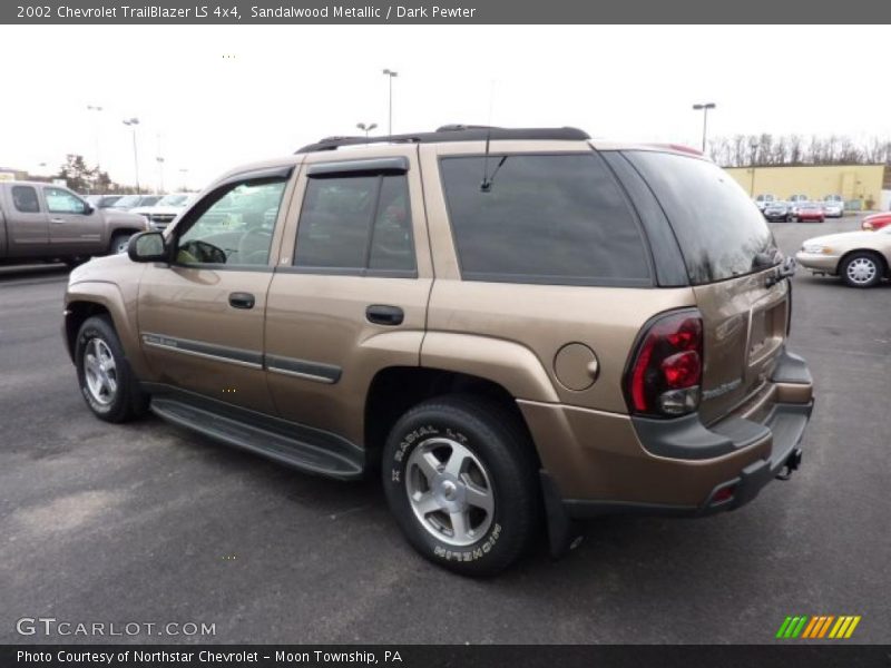 Sandalwood Metallic / Dark Pewter 2002 Chevrolet TrailBlazer LS 4x4