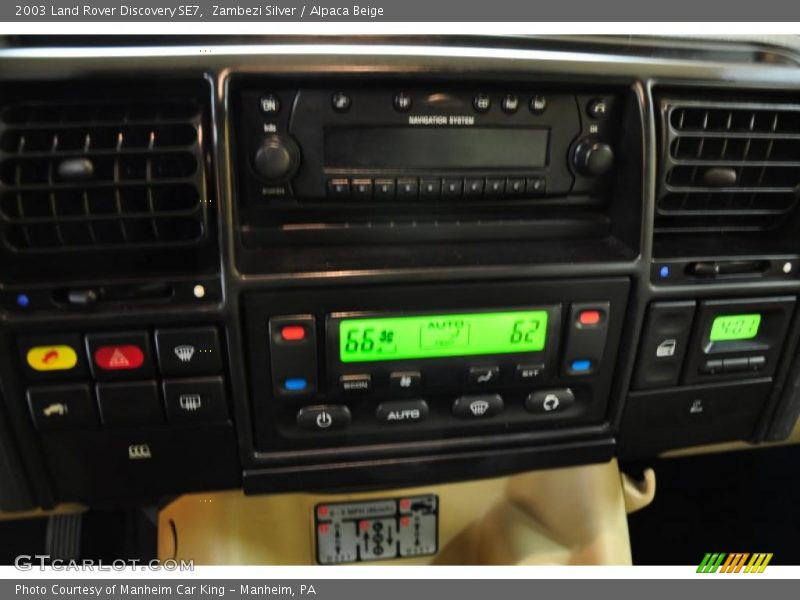 Zambezi Silver / Alpaca Beige 2003 Land Rover Discovery SE7