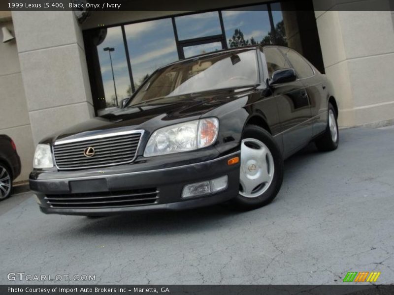 Black Onyx / Ivory 1999 Lexus LS 400