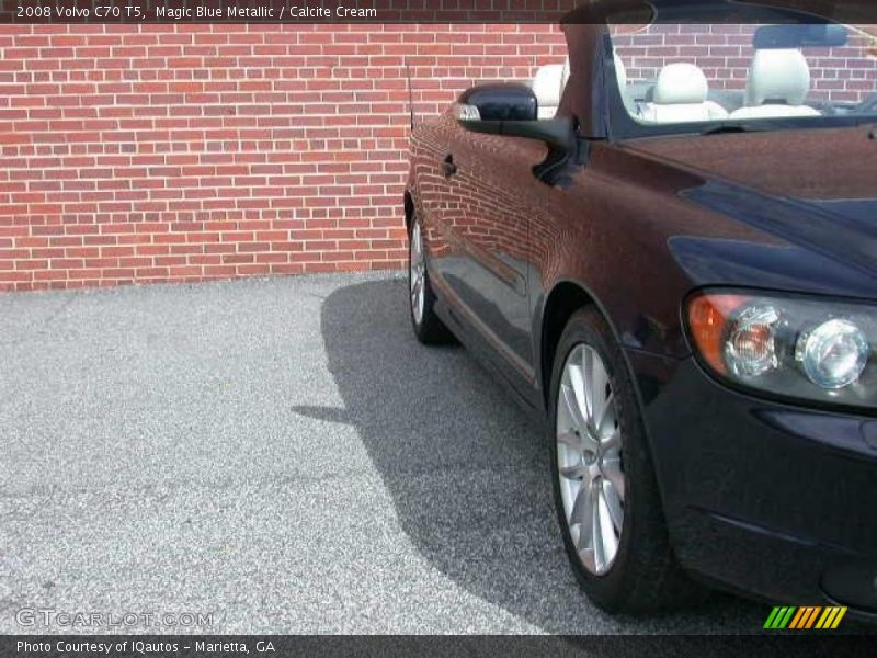 Magic Blue Metallic / Calcite Cream 2008 Volvo C70 T5