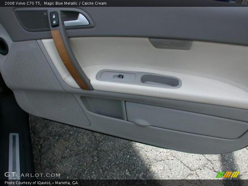 Magic Blue Metallic / Calcite Cream 2008 Volvo C70 T5