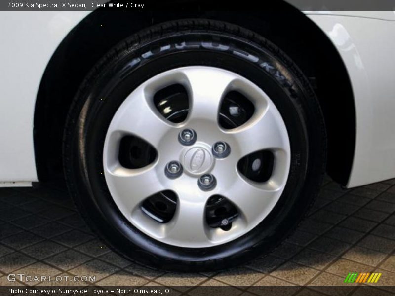 Clear White / Gray 2009 Kia Spectra LX Sedan