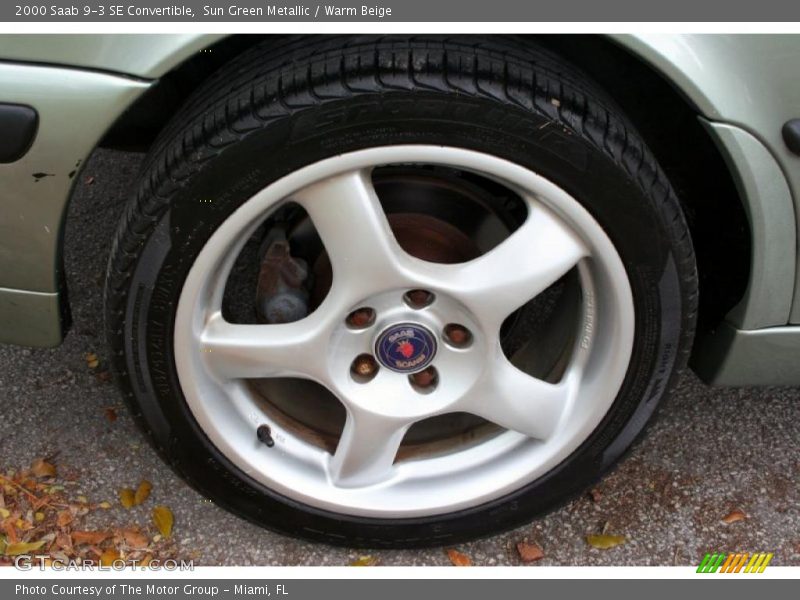  2000 9-3 SE Convertible Wheel