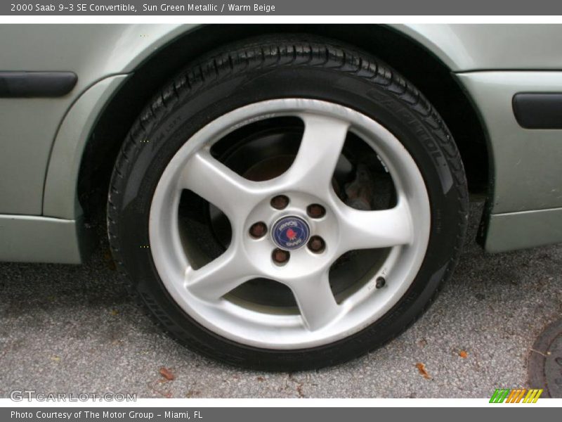  2000 9-3 SE Convertible Wheel