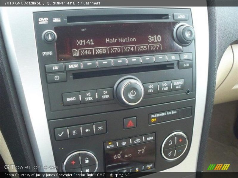 Quicksilver Metallic / Cashmere 2010 GMC Acadia SLT