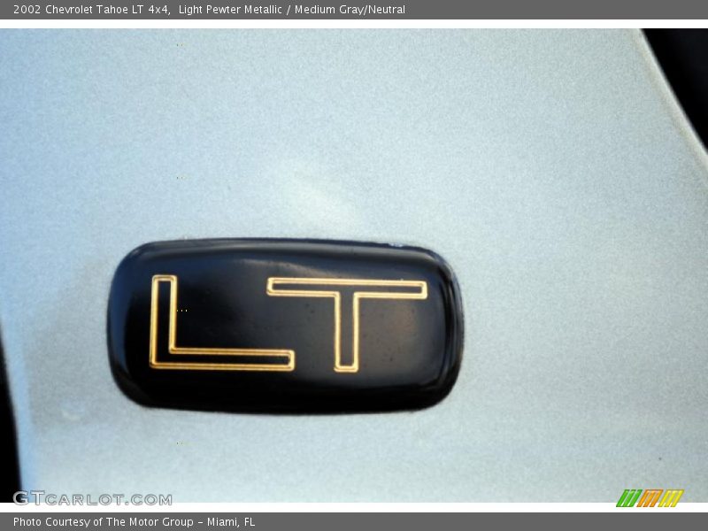 Light Pewter Metallic / Medium Gray/Neutral 2002 Chevrolet Tahoe LT 4x4