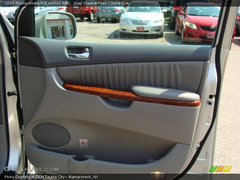 Silver Shadow Pearl / Stone Gray 2004 Toyota Sienna XLE Limited AWD