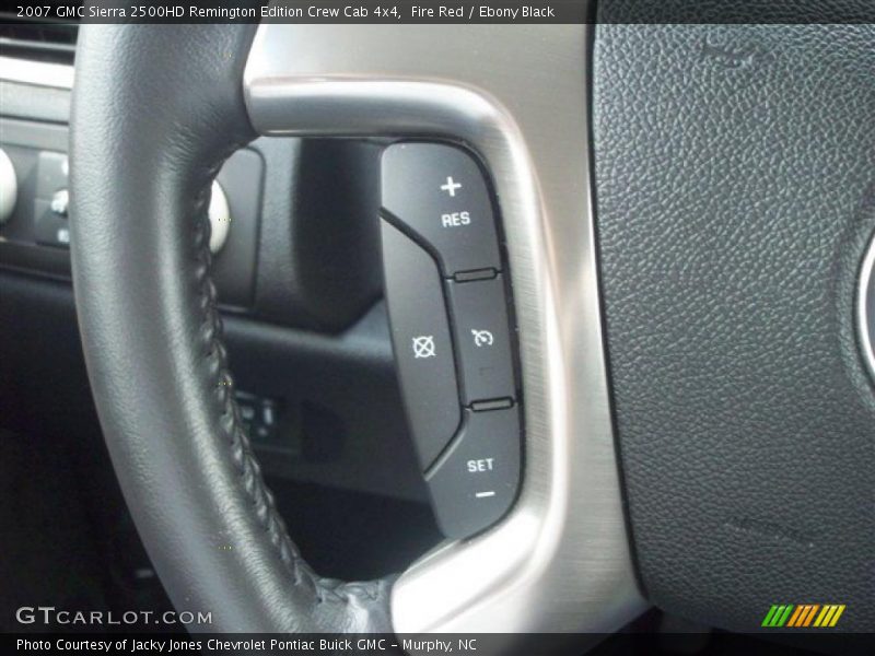 Controls of 2007 Sierra 2500HD Remington Edition Crew Cab 4x4