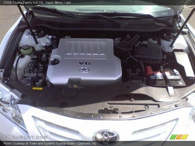 Super White / Ash 2008 Toyota Camry XLE V6