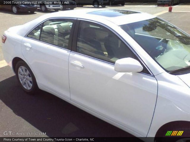 Super White / Ash 2008 Toyota Camry XLE V6