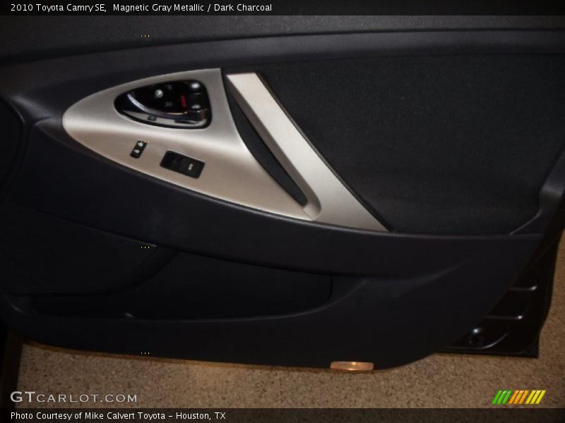 Magnetic Gray Metallic / Dark Charcoal 2010 Toyota Camry SE