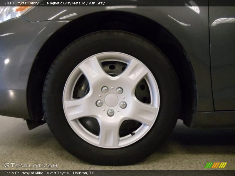 Magnetic Gray Metallic / Ash Gray 2010 Toyota Camry LE