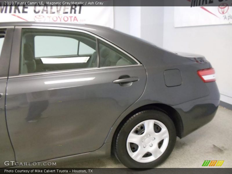 Magnetic Gray Metallic / Ash Gray 2010 Toyota Camry LE