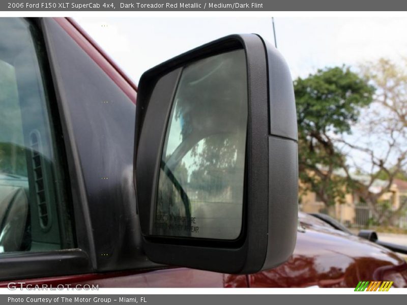 Dark Toreador Red Metallic / Medium/Dark Flint 2006 Ford F150 XLT SuperCab 4x4