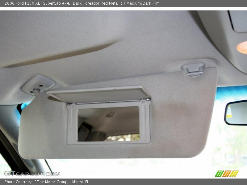 Dark Toreador Red Metallic / Medium/Dark Flint 2006 Ford F150 XLT SuperCab 4x4