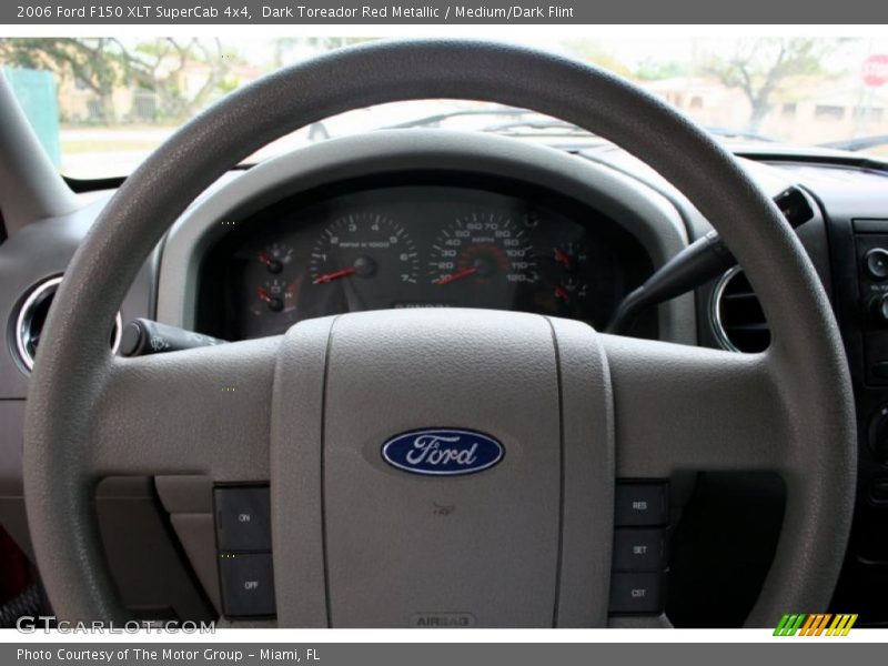 Dark Toreador Red Metallic / Medium/Dark Flint 2006 Ford F150 XLT SuperCab 4x4