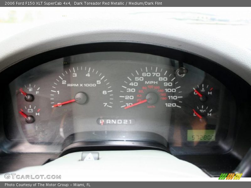 Dark Toreador Red Metallic / Medium/Dark Flint 2006 Ford F150 XLT SuperCab 4x4