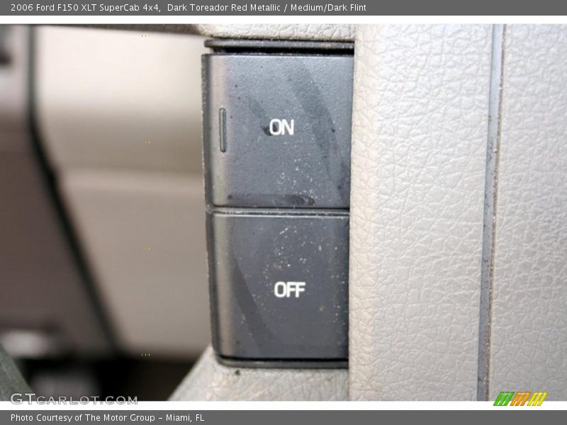 Dark Toreador Red Metallic / Medium/Dark Flint 2006 Ford F150 XLT SuperCab 4x4