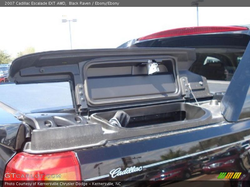Black Raven / Ebony/Ebony 2007 Cadillac Escalade EXT AWD