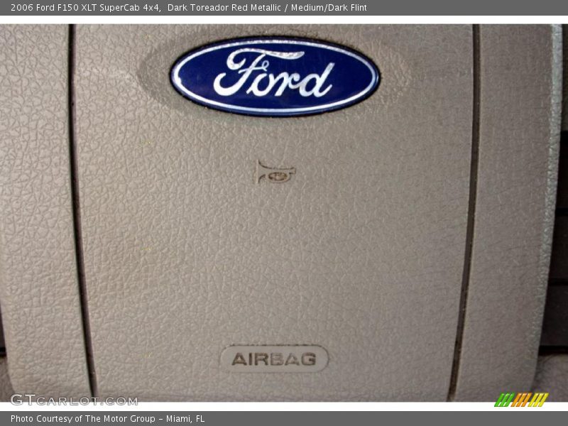 Dark Toreador Red Metallic / Medium/Dark Flint 2006 Ford F150 XLT SuperCab 4x4