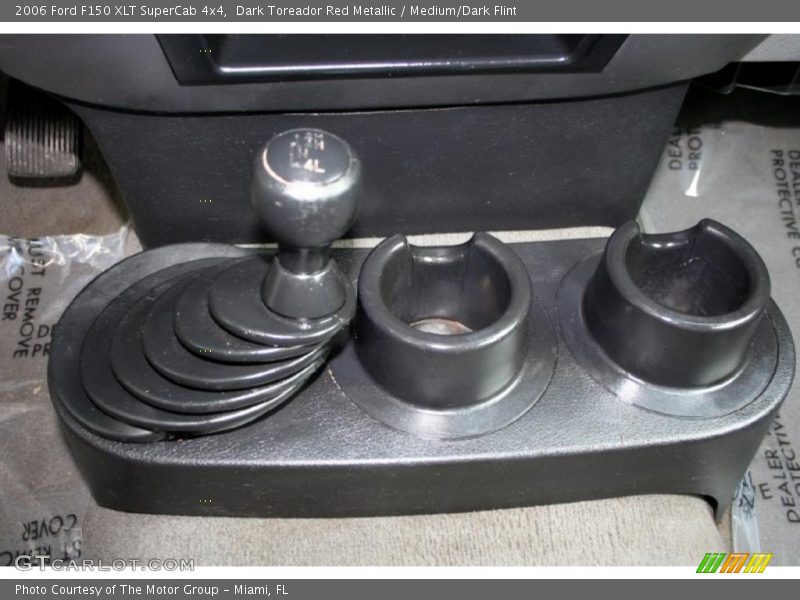 Dark Toreador Red Metallic / Medium/Dark Flint 2006 Ford F150 XLT SuperCab 4x4