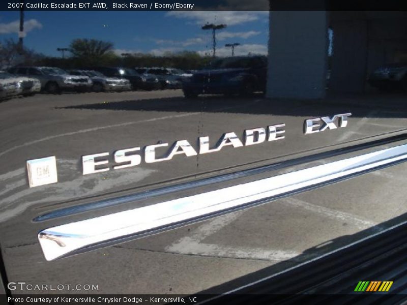 Black Raven / Ebony/Ebony 2007 Cadillac Escalade EXT AWD