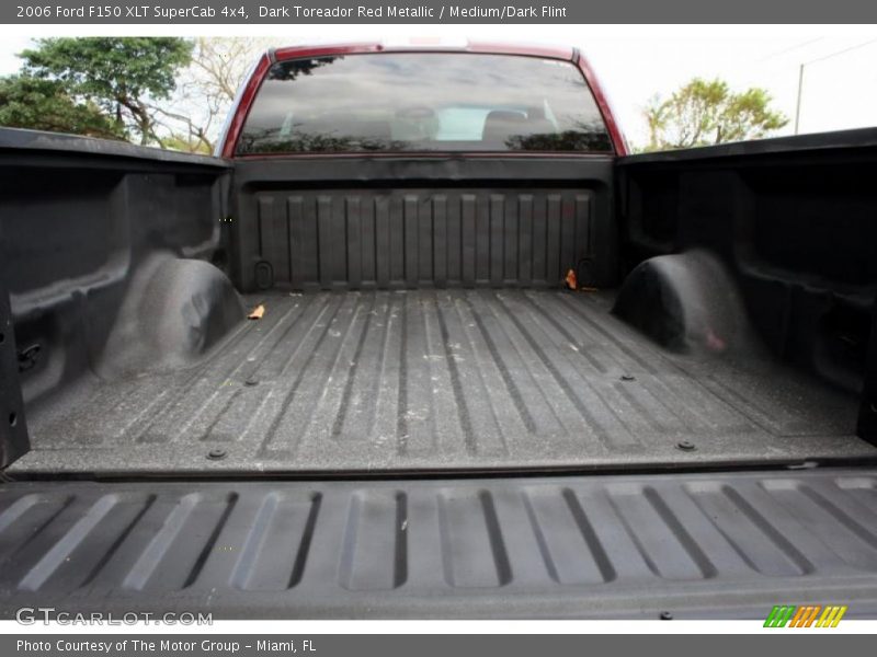 Dark Toreador Red Metallic / Medium/Dark Flint 2006 Ford F150 XLT SuperCab 4x4