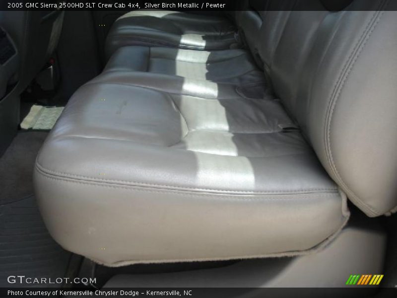 Silver Birch Metallic / Pewter 2005 GMC Sierra 2500HD SLT Crew Cab 4x4