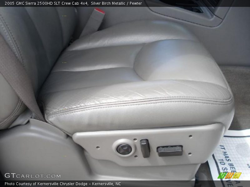 Silver Birch Metallic / Pewter 2005 GMC Sierra 2500HD SLT Crew Cab 4x4