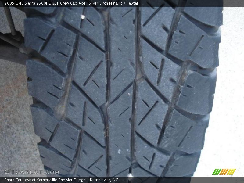 Silver Birch Metallic / Pewter 2005 GMC Sierra 2500HD SLT Crew Cab 4x4