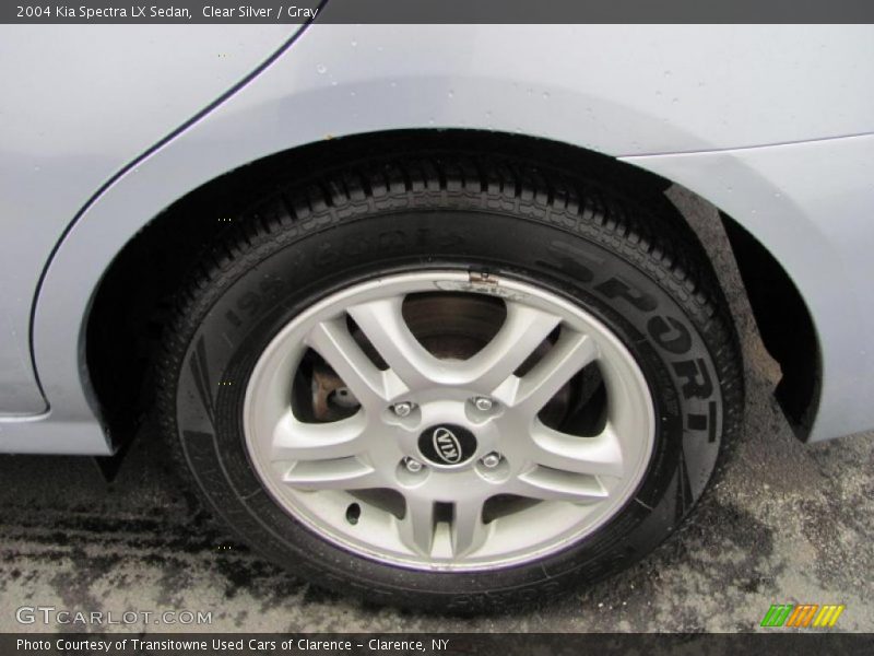 Clear Silver / Gray 2004 Kia Spectra LX Sedan
