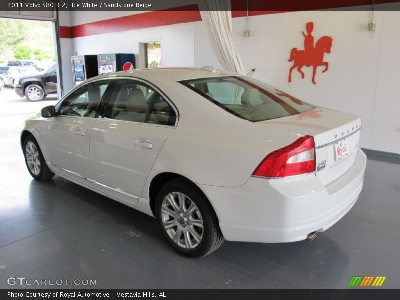 Ice White / Sandstone Beige 2011 Volvo S80 3.2