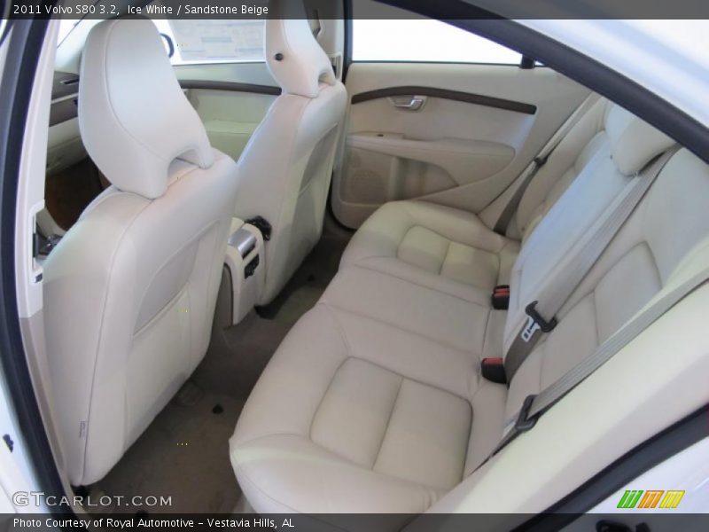 Ice White / Sandstone Beige 2011 Volvo S80 3.2