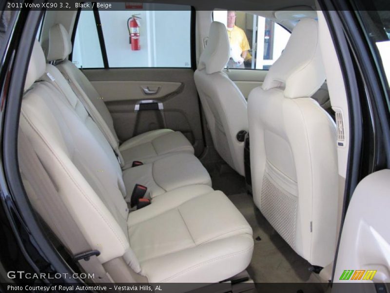 Black / Beige 2011 Volvo XC90 3.2