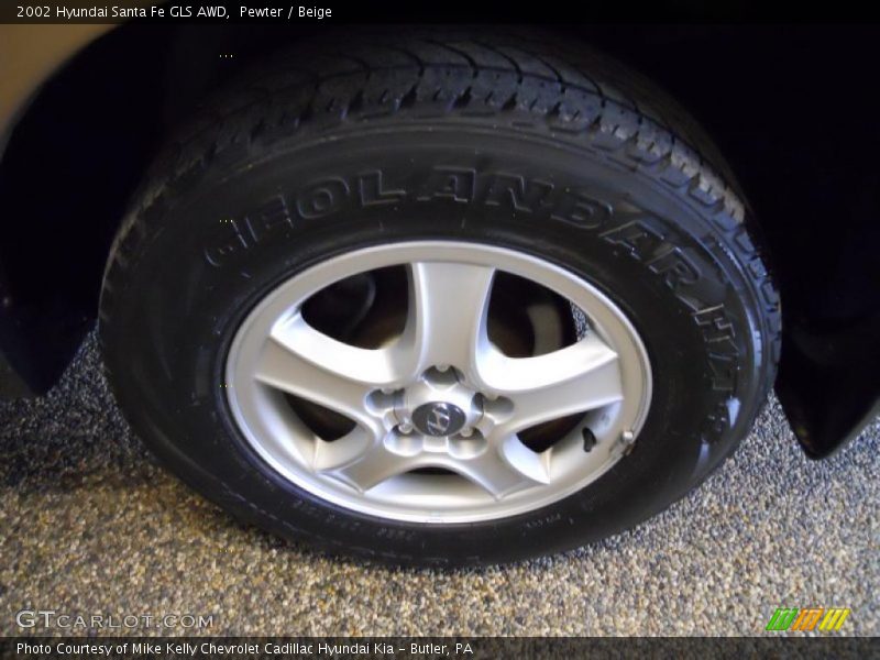 Pewter / Beige 2002 Hyundai Santa Fe GLS AWD