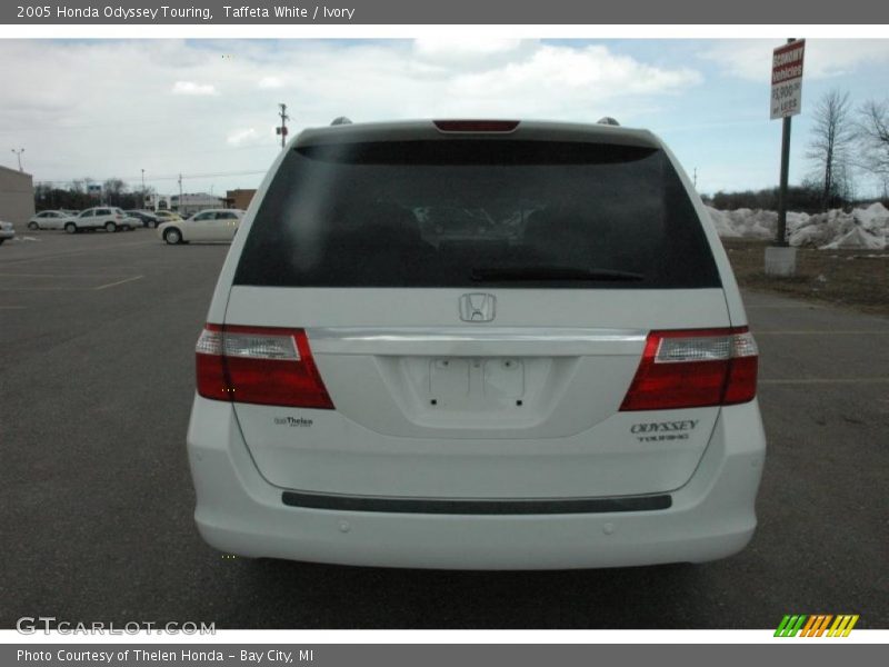 Taffeta White / Ivory 2005 Honda Odyssey Touring