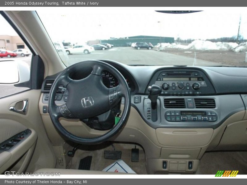 Taffeta White / Ivory 2005 Honda Odyssey Touring