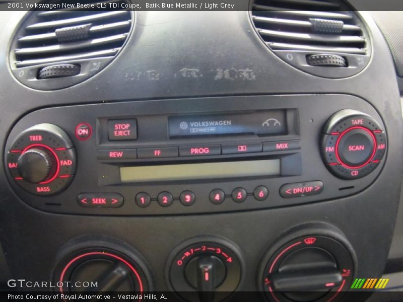 Batik Blue Metallic / Light Grey 2001 Volkswagen New Beetle GLS TDI Coupe