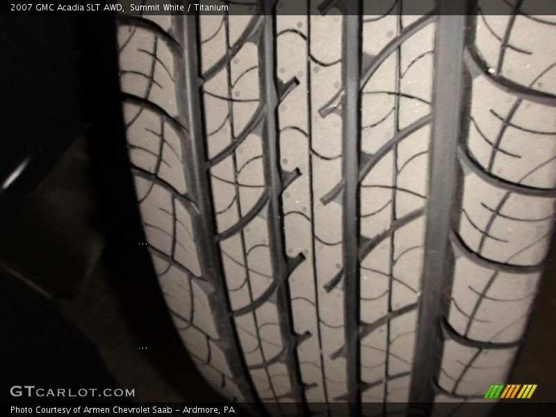 Summit White / Titanium 2007 GMC Acadia SLT AWD