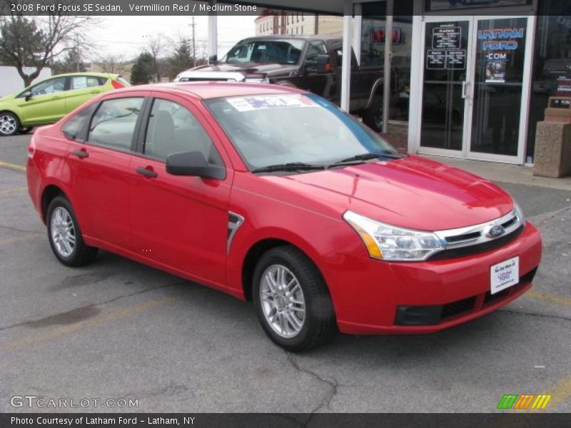 Vermillion Red / Medium Stone 2008 Ford Focus SE Sedan