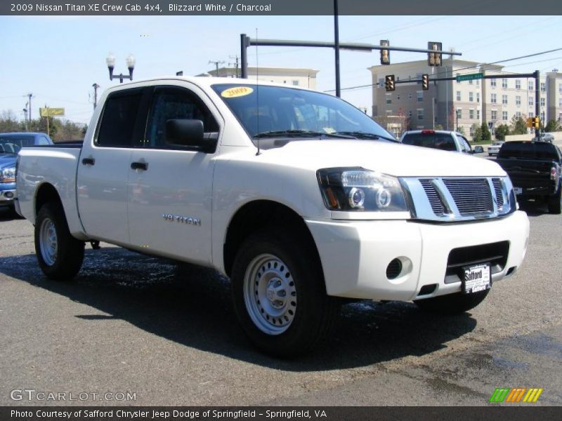 Blizzard White / Charcoal 2009 Nissan Titan XE Crew Cab 4x4