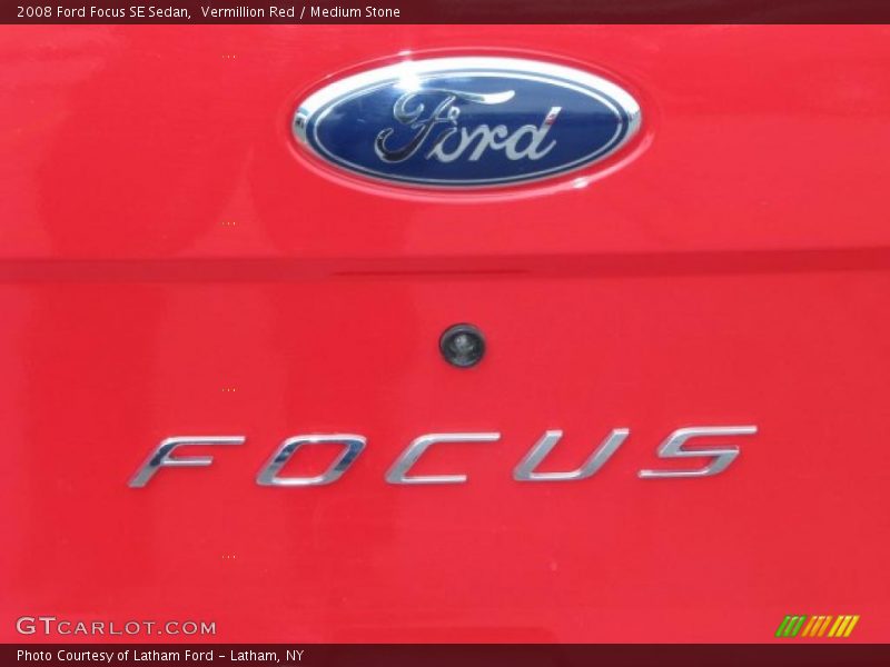 Vermillion Red / Medium Stone 2008 Ford Focus SE Sedan