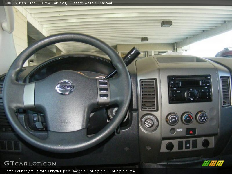 Blizzard White / Charcoal 2009 Nissan Titan XE Crew Cab 4x4